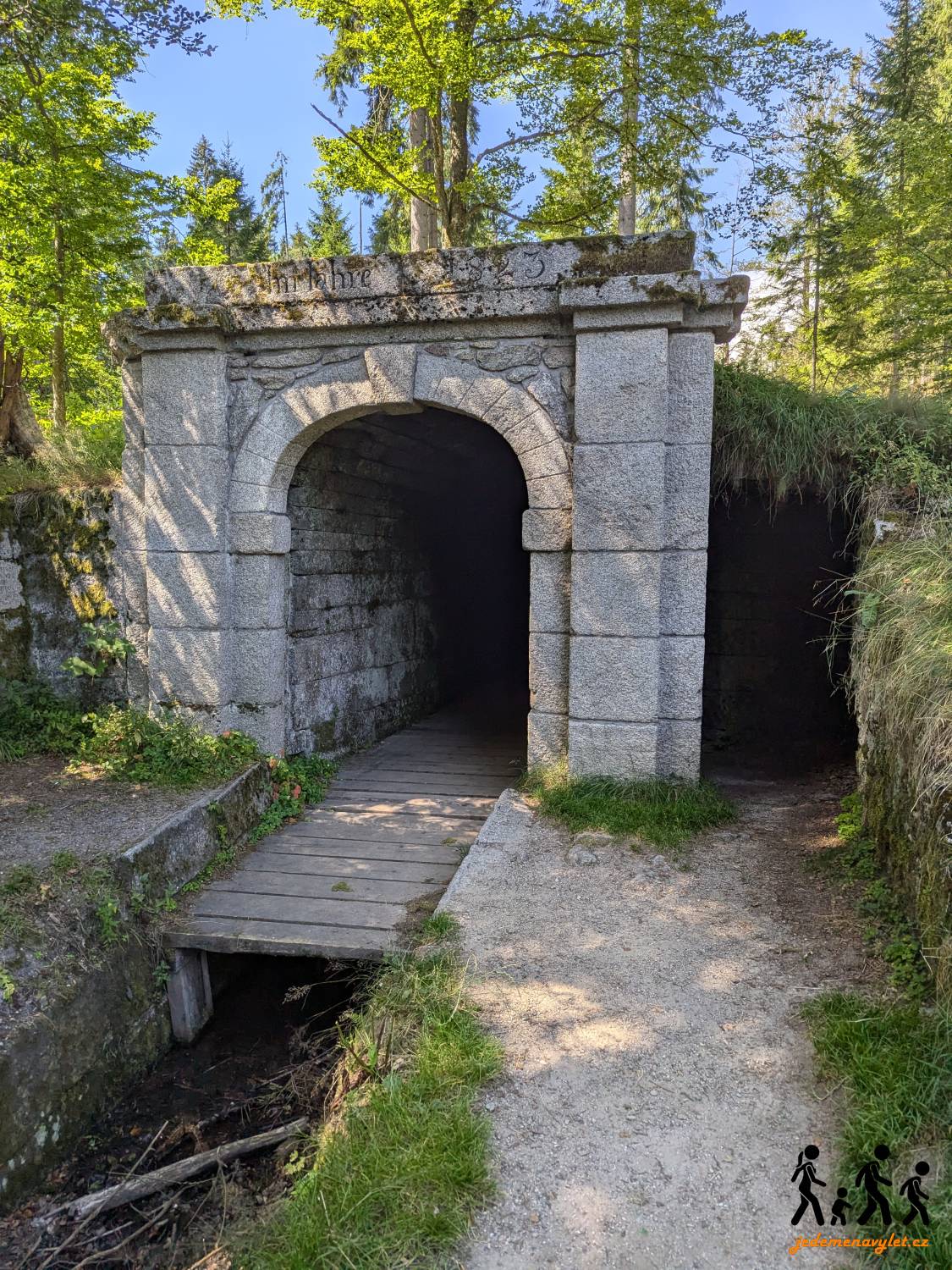 Schwarzenberský kanál tunel Jelení